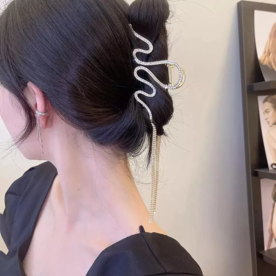 Fashion Crab Clip Elegant Barrette Headdress Zircon Hair Accessories Snake Hair Claw